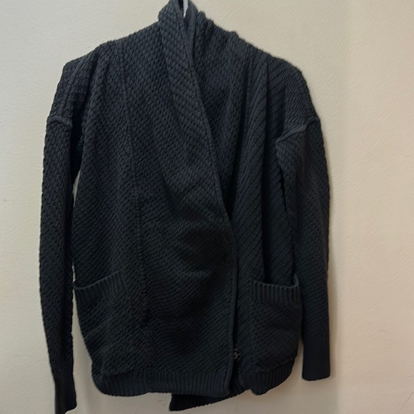 Lululemon Post Practice Cardigan - Picture 9 of 11